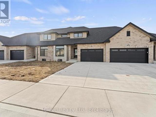 511 Water Road, Amherstburg, ON, N9V 4C5 house for sale | Listing ID X13546 | Royal LePage