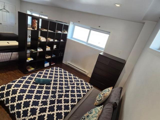 5128 Av. Trans Island, H3W 3A1, H3W 3A1, Montréal