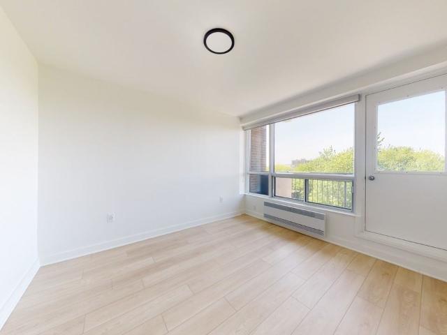5120 Earnscliffe 1 Bedroom Apartment for Rent at 5120 Av Earnscliffe, Montréal, QC H3X 2P6 Snowdon