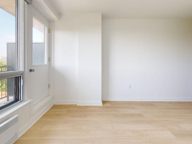 5120 Earnscliffe 1 Bedroom Apartment for Rent at 5120 Av Earnscliffe, Montréal, QC H3X 2P6 Snowdon
