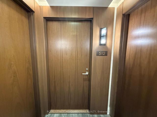 512 1 Main Street E, Milton | 1Beds/1Bath, Condo, $2,100/mo | Condos. Ca