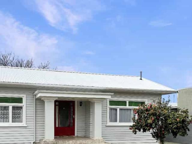 512 Eastbourne Street East, Akina, Hastings