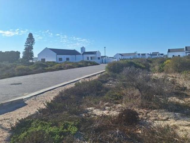 512 m² Land available in Velddrif