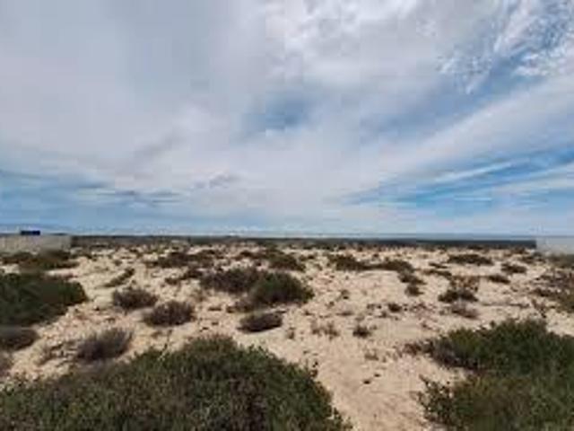 512 m² Land available in Velddrif