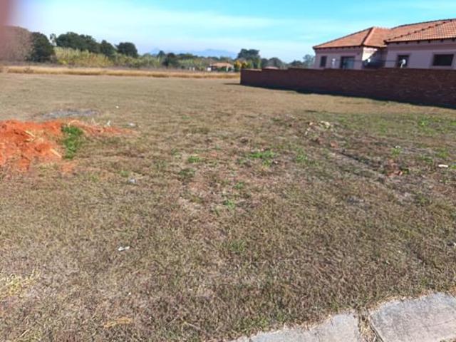 512 m² Land available in Brits Central