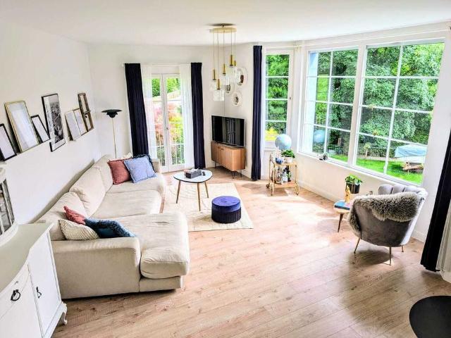 51/2 ROOM HOUSE IN UETIKON AM SEE ZH, FURNISHED, TEMPORARY