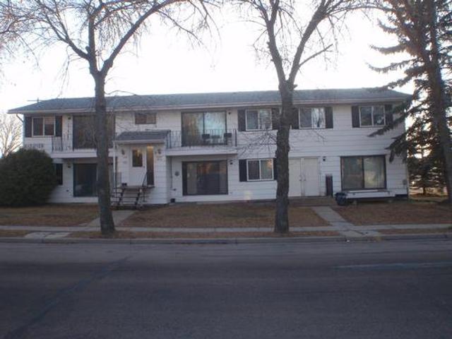 5135 52 Avenue, Barrhead, AB, T7N 1A5 investment for sale | Listing ID 43896 | Royal LePage