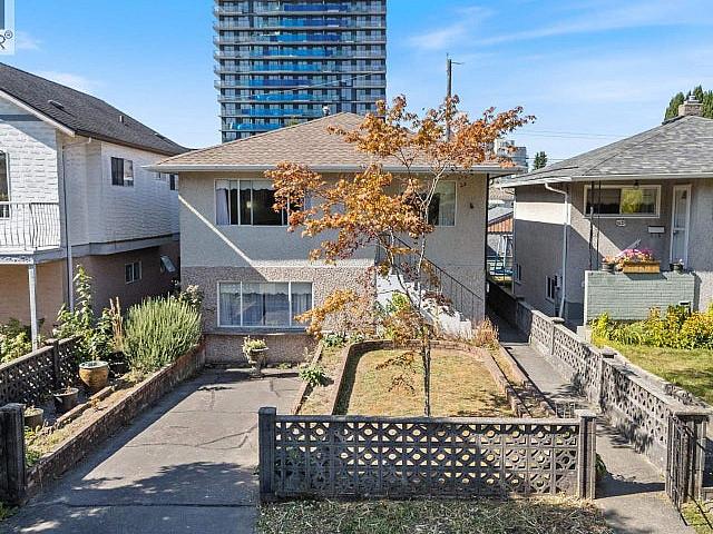 5131 Ann Street Vancouver, British Columbia