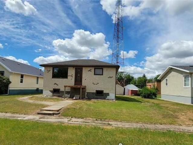 513 Main STREET Unity Saskatchewan