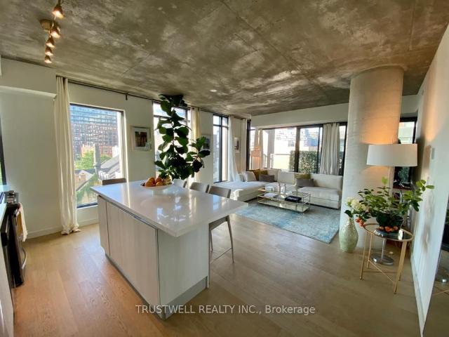 514 111 Bathurst Street, Toronto | Leased, C12846 | Condos. Ca