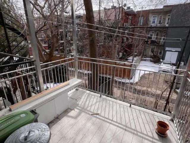 5156 Érables, Appartement 3.5 lumineux dans le Plateau
