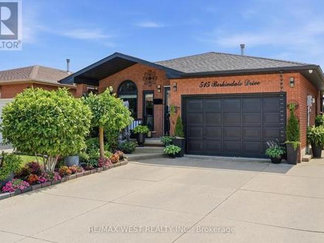 515 Berkindale Drive, Hamilton, ON, L8E 5B7 house for sale | Listing ID X13588 | Royal LePage