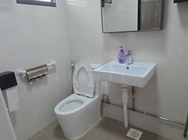 516 Choa Chu Kang Street 51 HDB Apartment Room Rental, $1,000, 1 Bed 1 Bath 96 sqft $10.42 psf