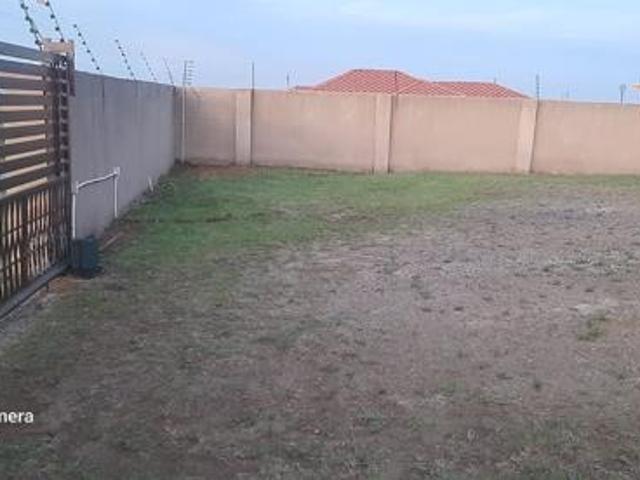 516 m² Land available in Kinross