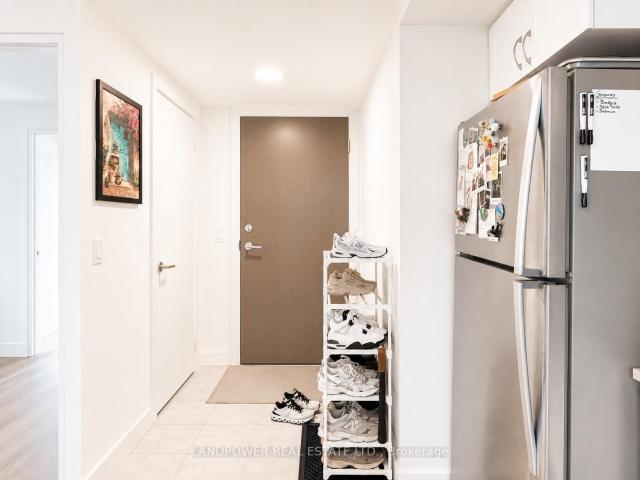 517 10 Wilby Crescent, York | 1+1Beds/1Bath, Condo, $2,000/mo | Condos. Ca
