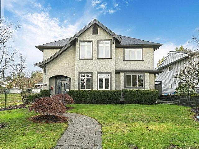 518 E 16th Street North Vancouver, British Columbia