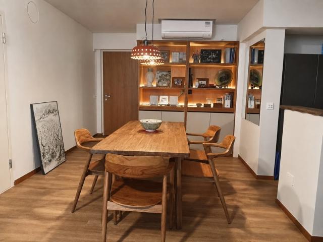 518C Tampines Central 7 HDB Apartment Room Rental, $1,000, 1 Bed 2 Bath 1,151 sqft $0.87 psf