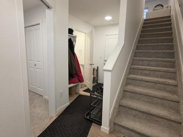 519 Aster Drive 2 Bedroom Apartment for Rent at 519 Aster Dr Nw, Edmonton, AB T6T 2X1 Silver Berry