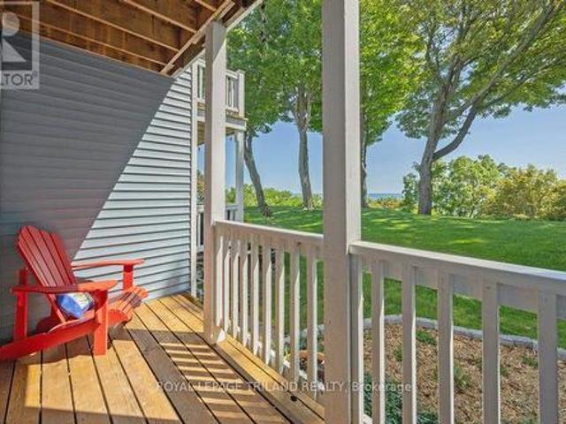 51 374 Front Street, Central Elgin Port Stanley, ON, N5L 1G1 townhouse for sale | Listing ID X13684 | Royal LePage