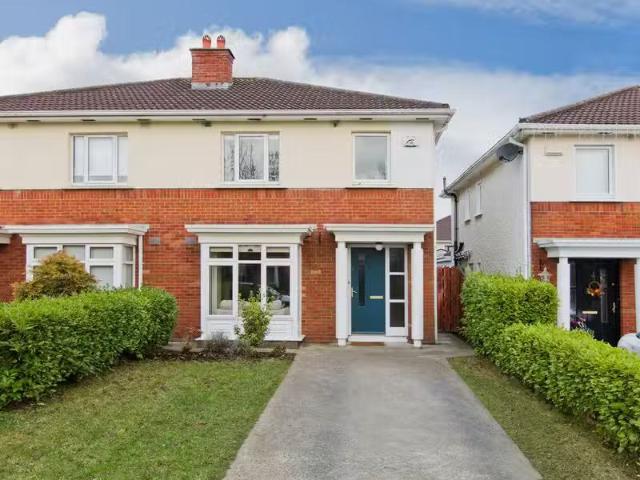 51 Woodstown Heights, Knocklyon, Dublin 16, D16X6P9 is for sale