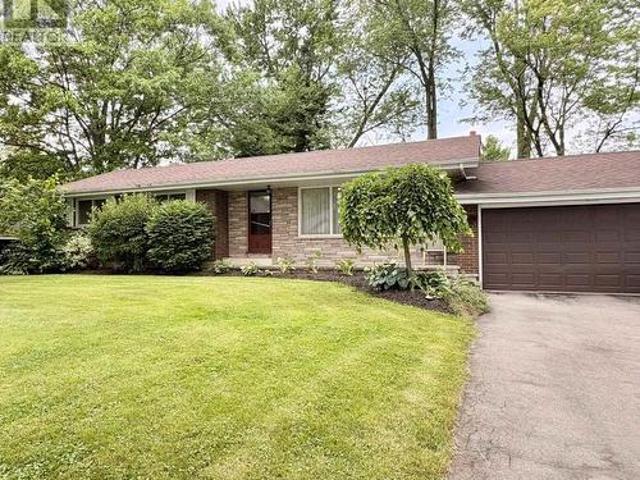 51 Bacon Lane, Pelham Fonthill, ON, L3C 3E6 house for lease | Listing ID X13537 | Royal LePage
