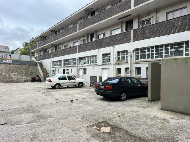 51 Bedroom Flat in Sydenham