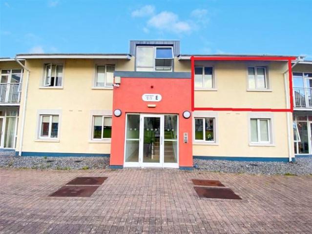 51 Block E, Hawthorn Village, Castlebar, Co. Mayo O'Donnellan & Joyce Auctioneers Ltd 4831 MyHome. Ie Residential