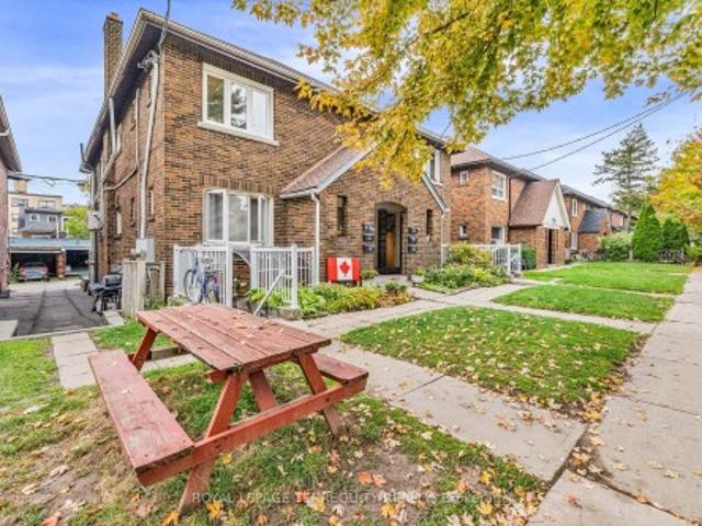 51 Claxton Boulevard, Toronto, ON, M6C 1L9 house for sale | Listing ID C12756 | Royal LePage