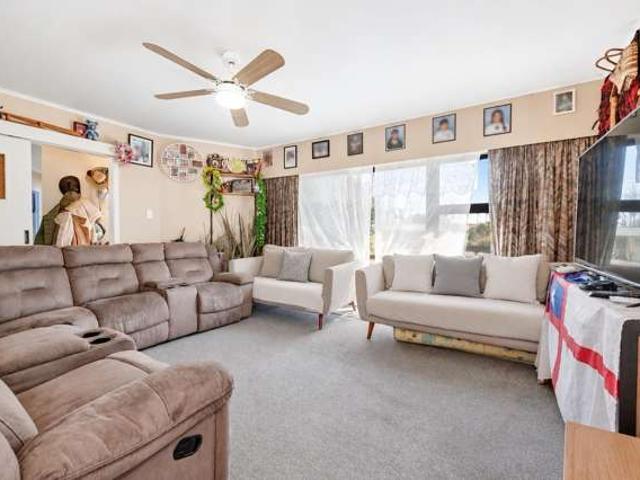 51 Clayton Avenue, Otara, Manukau City