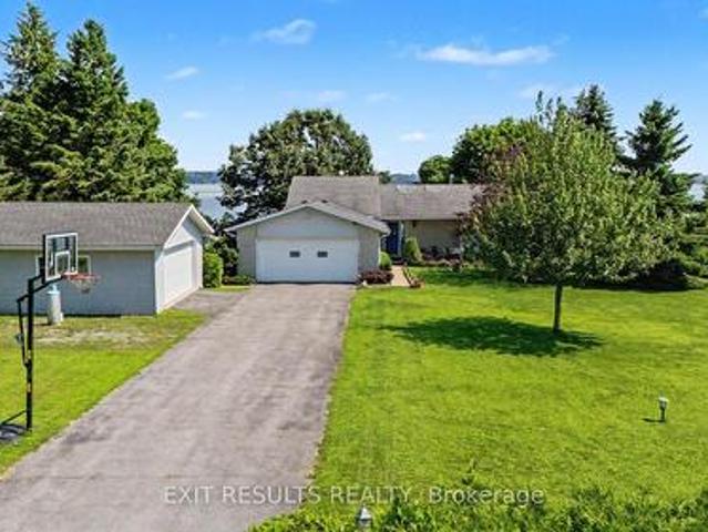 51 Elizabeth Street, Frontenac Islands Wolfe Island, ON, K0H 2Y0 house for sale | Listing ID X13587 | Royal LePage