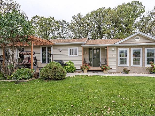 51 Franklin Street, Roseau River 1.3 Acres