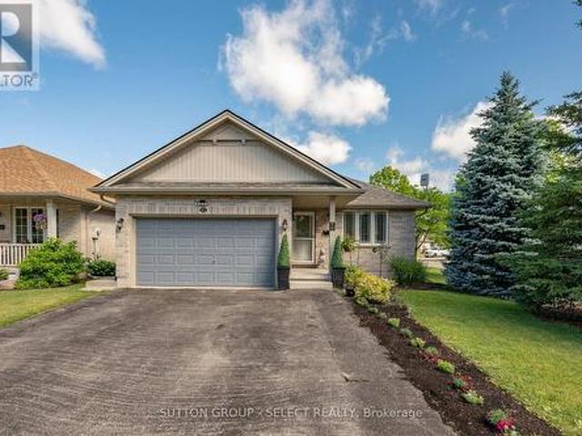 51 Greenway Boulevard, St. Thomas, ON, N5P 4P8 house for sale | Listing ID X13452 | Royal LePage