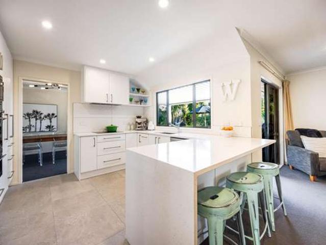 51 Harvest Drive, Henderson, Waitakere City