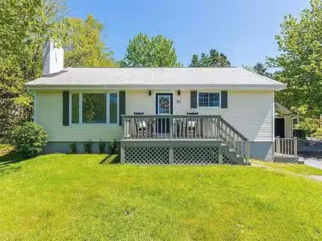 51 Hillcrest Avenue, Lower Sackville, NS, B4C 1X2 house for.