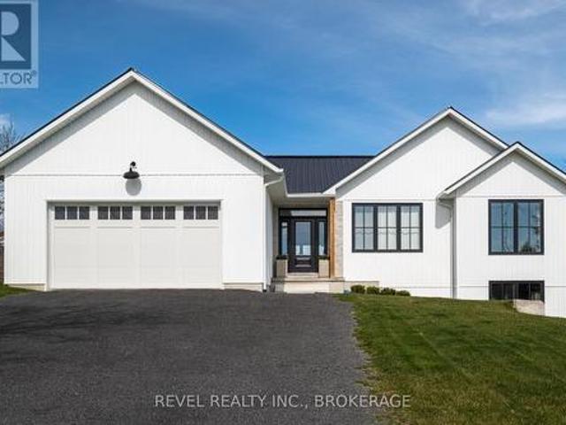 51 Huron Street, Greater Napanee, ON, K8N 4Z6 house for sale | Listing ID X12119 | Royal LePage
