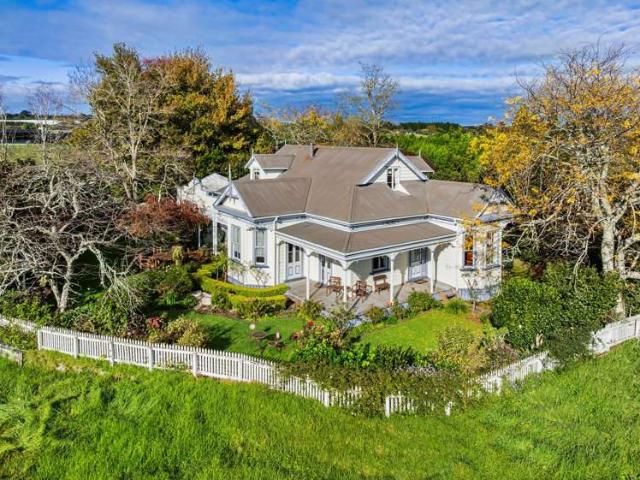 51 Keenan Road, Pyes Pa, Tauranga
