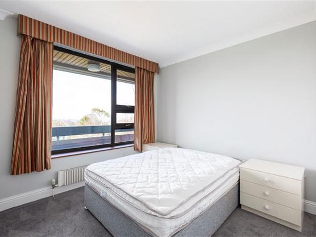 51 Killiney Hill Park, Killiney, County Dublin, A96K163