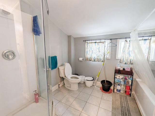 51 Queen St N 1 Bedroom Apartment for Rent at 51 Queen St N, Thorold, ON L2V 2R2