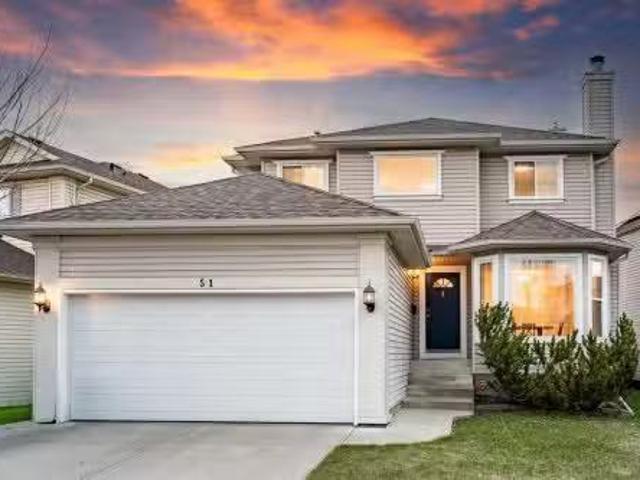 51 Sierra Nevada Way Sw, Calgary, AB, T3H 3M6 house for sale.