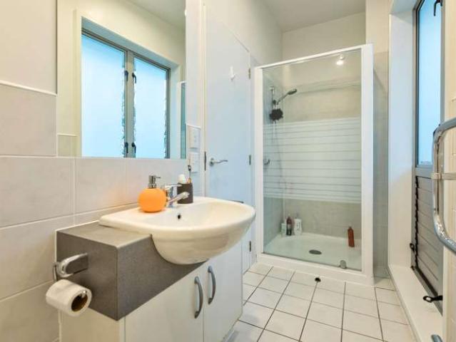 5/1a Picton Street, Freemans Bay, Auckland City