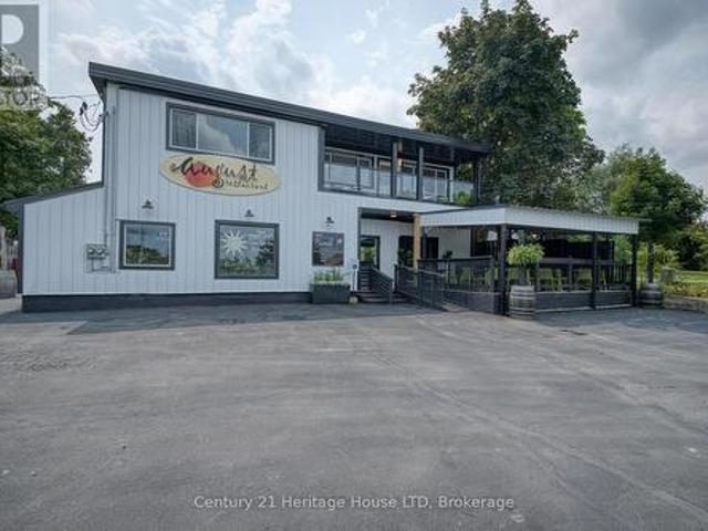 5204 King Street, Lincoln Beamsville, ON, L0R 1B2 commercial for sale | Listing ID X13641 | Royal LePage