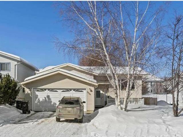 5206 38 ST Cold Lake Alberta