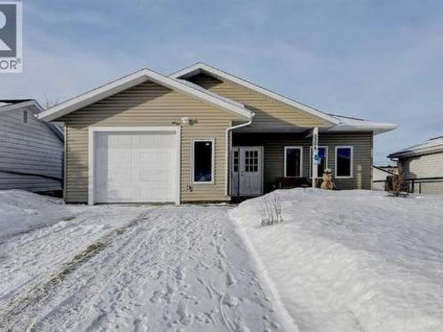 5206 48 Street, Valleyview, AB, T0H 3N0 house for sale | Listing ID A2282 | Royal LePage