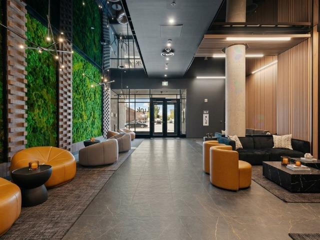 5200 Rue de la Savane, Montréal Côte des Neiges, QC H4P