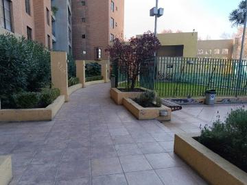$ 520.000 Departamento en Arriendo en Santiago 3 dormitorios 2 baños / Kutt Property