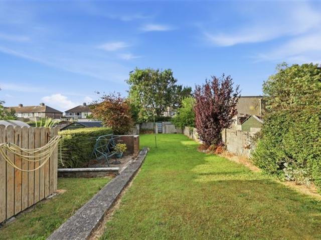 520,000 | 35 Shanowen Drive, Santry, Dublin 9 Smith & Butler Estates 5018 MyHome. Ie Residential