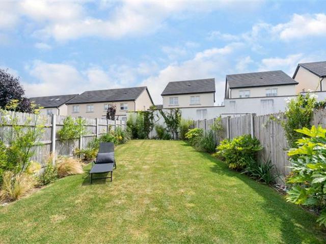 520,000 | 92 Oak Glade, Blessington Road, Naas, Co. Kildare DNG Doyle 5014 MyHome. Ie Residential