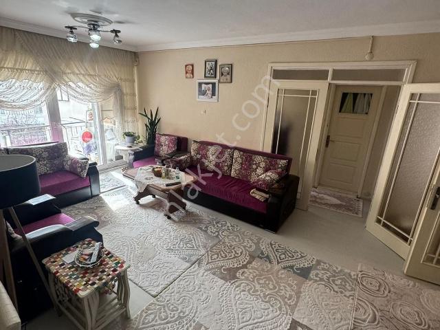 520 Gayrimenkulden Sarımsaklıda Merkezde 2+1 Satılık Daire