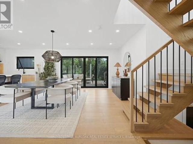5216 Alton Road, Burlington, ON, L7L 3H5 house for sale | Listing ID W13691 | Royal LePage