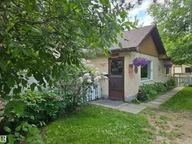 5211 47 Avenue, Rural Lac Ste. Anne County, AB, T0E 0A0 hous.